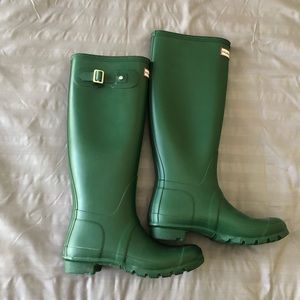 Hunter Tall Green Rainboots